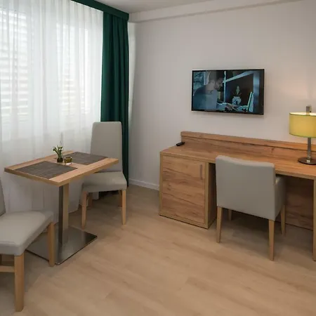 Nord Aparthotel 3*